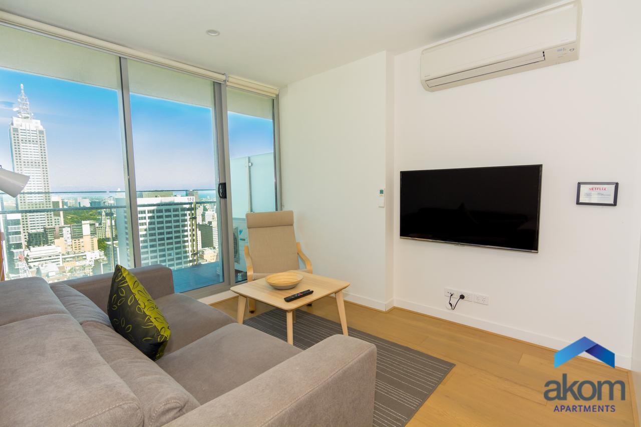 Akom Melbourne Aparthotel Exterior photo